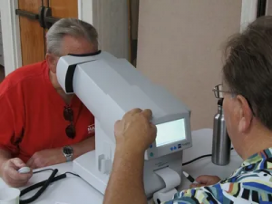 Man receiving eye test